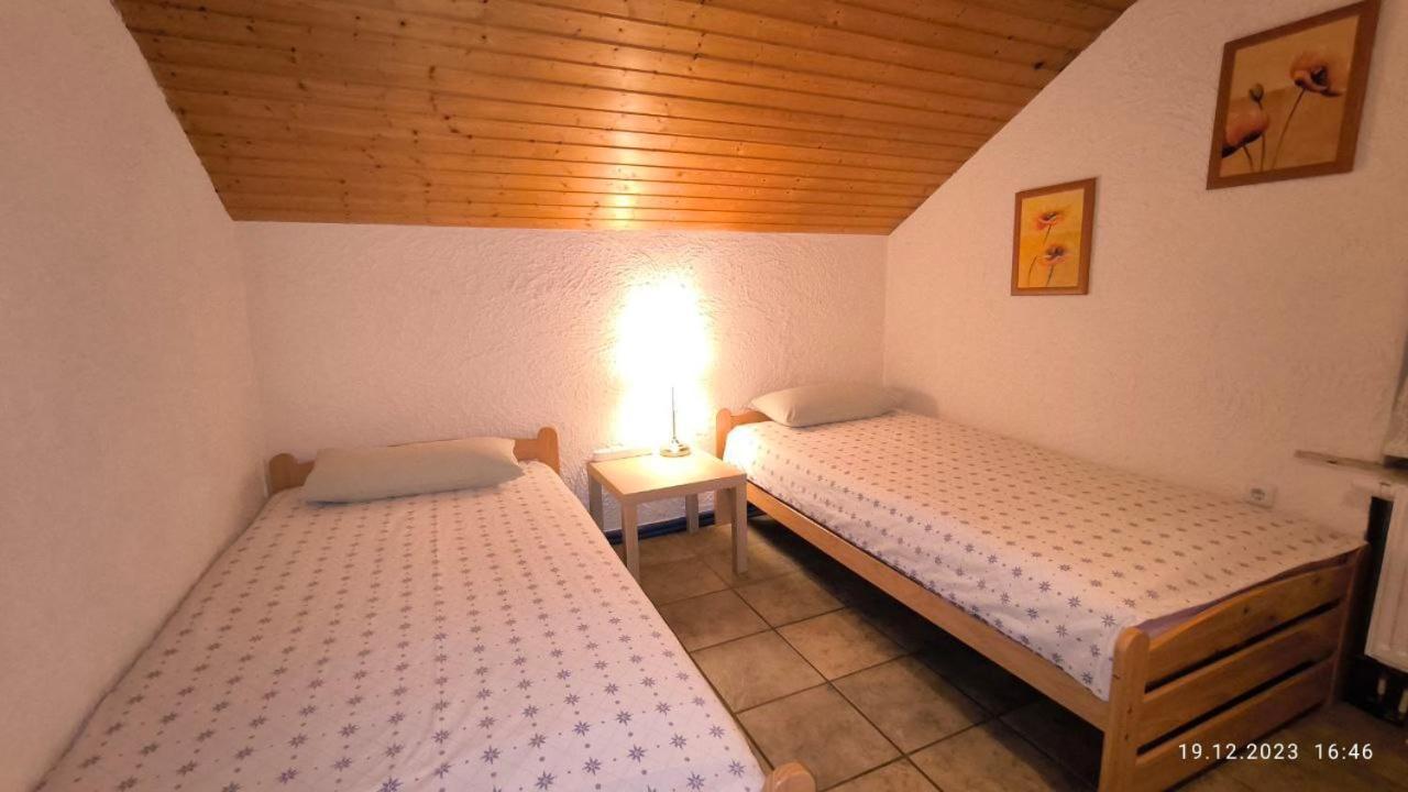 Holiday Apartment Oberveischede Buitenkant foto